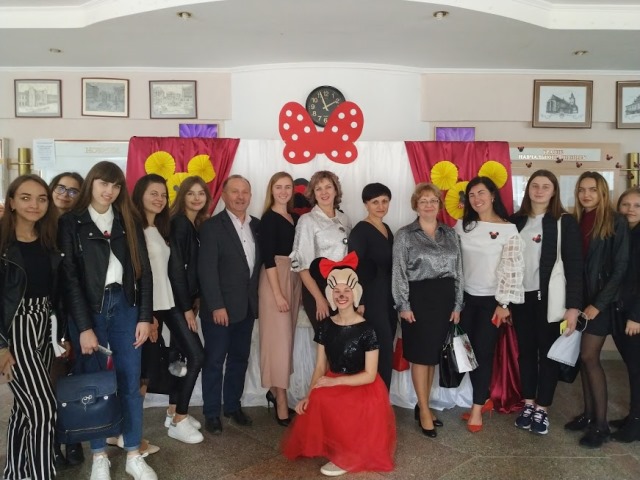 Гості свята та студенти факультету